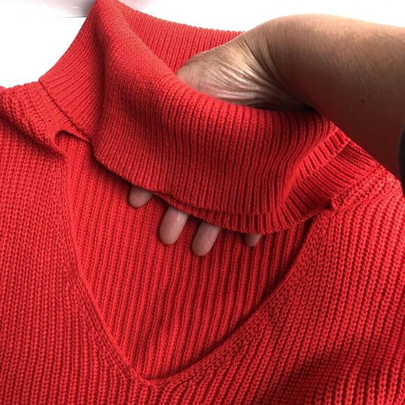 Bar III SWEATER-TOPS RED PLUS SIZE 2X TURTLE NECK AND V OPEN AND THE CHEST  KNIT - Picture 10 of 10